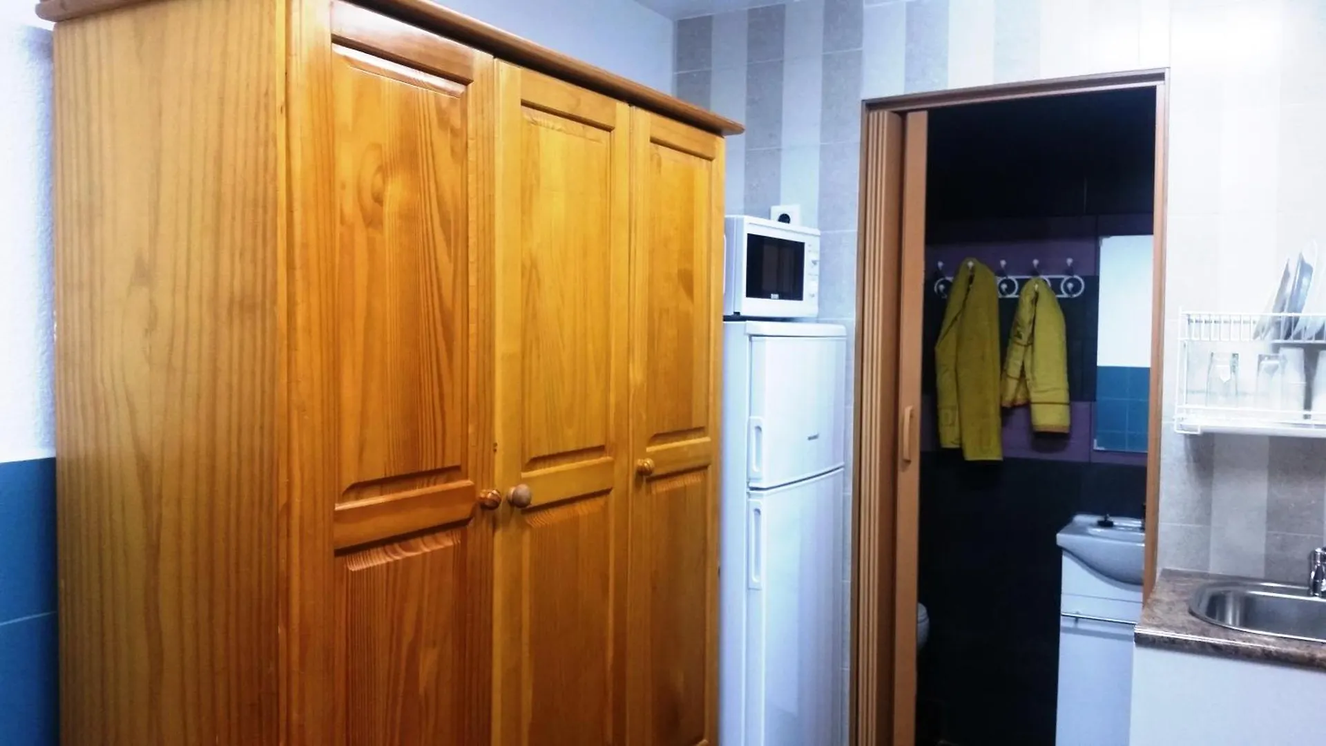 Coliving 87 Estudio Numero 1 0*, لوسبيتاليت دي يوبريغات إسبانيا